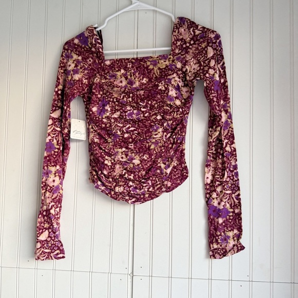 Free People Size S Long Sleeve Layer It On Me Ruched Crop in red combo NEW! - Picture 9 of 9